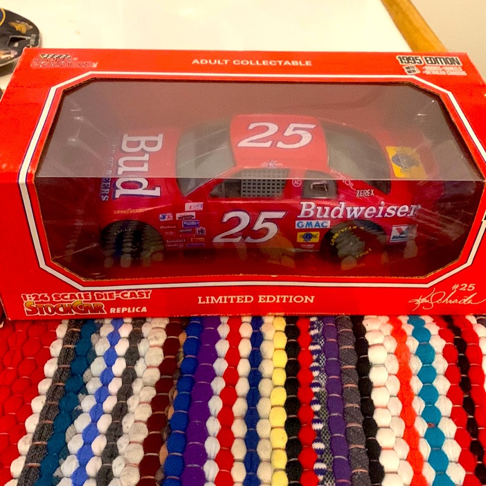 Vintage 1995 Ken Schrader Budweiser 1/24 Diecast